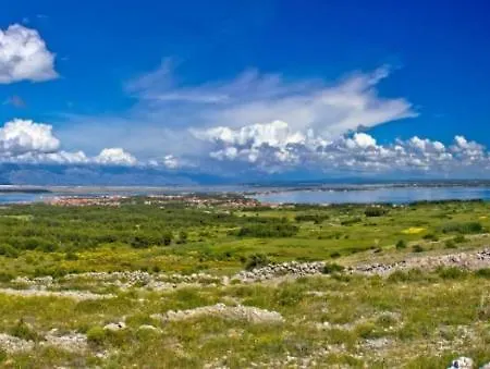 In With Terrace, Air Conditioning, Wi-fi, Washing Machine 公寓 维尔